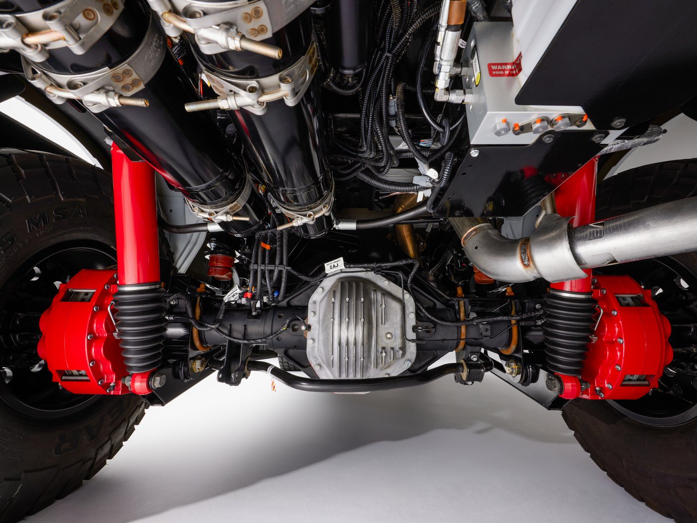 Rear axle of a MAV build with a LiquidSpring strut on each side